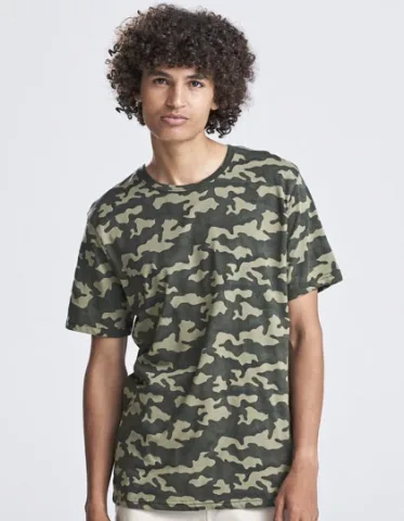 Camo T