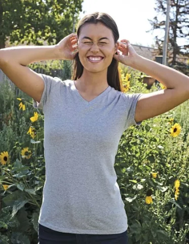 Ladies´ V-Neck T-Shirt