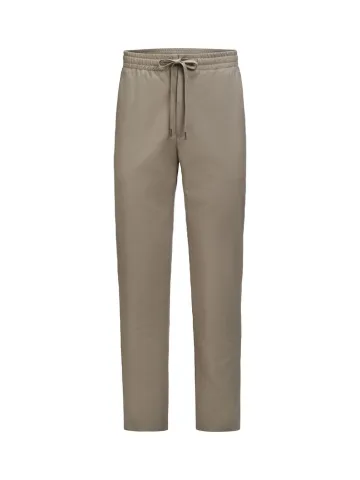Modern Trouser Woman